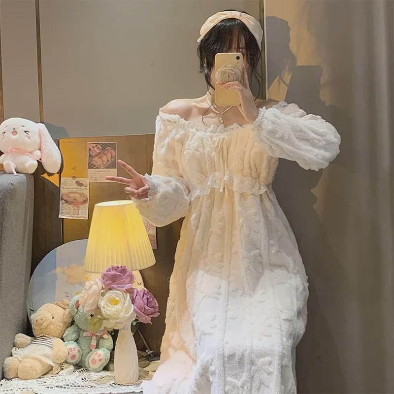 Women's Plush Flannel Nightdress - Thick Coral Fleece Pajamas for Autumn/Winter, Solid Color, Plus Size