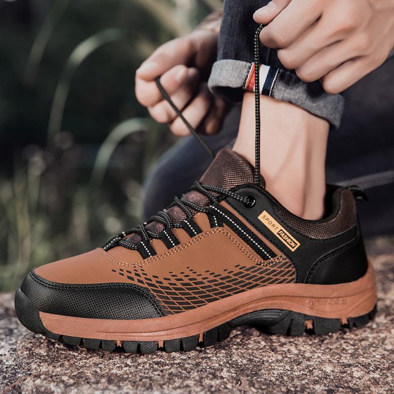 Large Size Men's Shoes Autumn and Winter New Leisure Sports Hiking Shoes Waterproof, Non-slip and Wear-resistant Large Size Mountaineering Tide Shoes