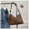 Trendy Women's Medium Size Woven Texture Underarm Bag Fashionable Casual Handbag