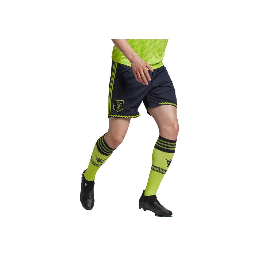 adidas Футбольные шорты FW22 MUFC 3 Stripe Straight, мужские шорты, черные HE2980
