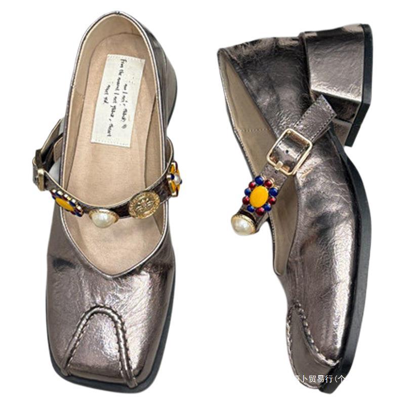 Одиночные туфли женские весна 2025 новые французские с юбкой мягкая кожа не устают ноги темперамент квадратный нос толстый каблук Мэри Джейн женские туфли