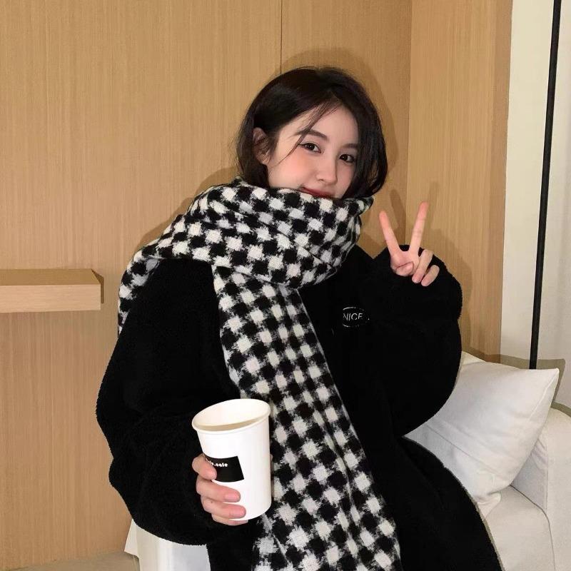 Plaid Collection~ Korean Plaid Fringed Ins Scarf Female Autumn And Winter Students Warm Atmosphere Scarf