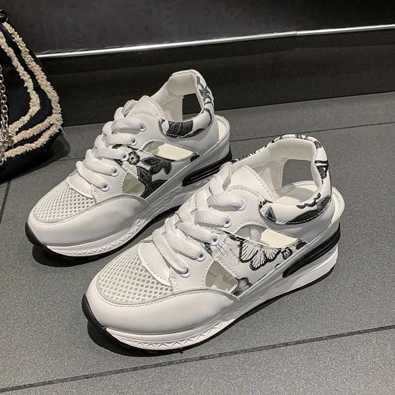 Модные женские дышащие сетчатые спортивные сандалии Летние новые повседневные полые сандалии на танкетке Женские на толстой подошве Удобные нескользящие туфли для ходьбы