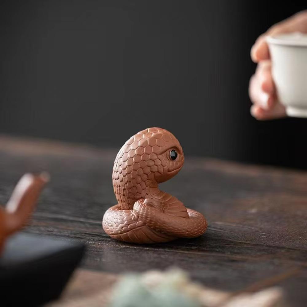 Статуэтка ручной работы в виде змеи со знаком зодиака из фиолетовой глины, чайная фигурка, украшение для рабочего стола, чайная фигурка в виде змеи со знаком зодиака, подарок для питомца