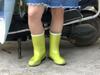 Женские легкие резиновые сапоги средней высоты — модные, мягкие и впитывающие пот для любого сезона.