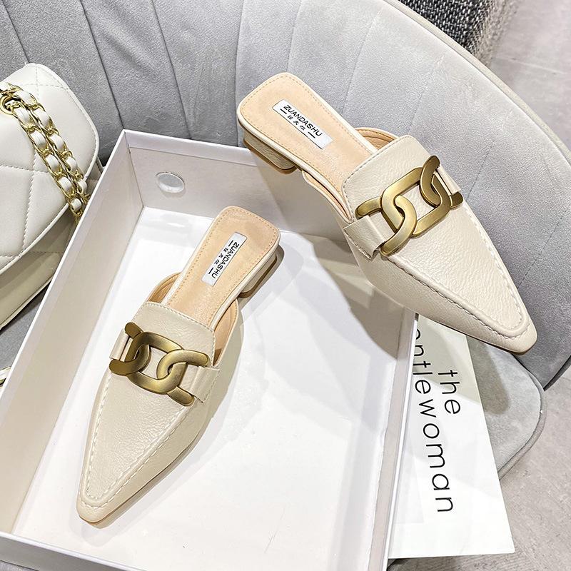 2024 Летняя новая обувь для женщин, модные тапочки, повседневные кожаные сандалии для девочек на каблуках с острым носком, мюли