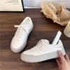 Весна и осень 2025 года новые немецкие тренировочные маленькие белые туфли женские на толстой подошве тонкие корейская версия легкие и универсальные ретро спортивные и лесу