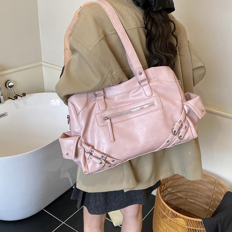 Ретро сумка женская большой вместимости 2025 новая осень и зима универсальная на плечо сумка-мессенджер текстура студенческая классная сумка-тоут