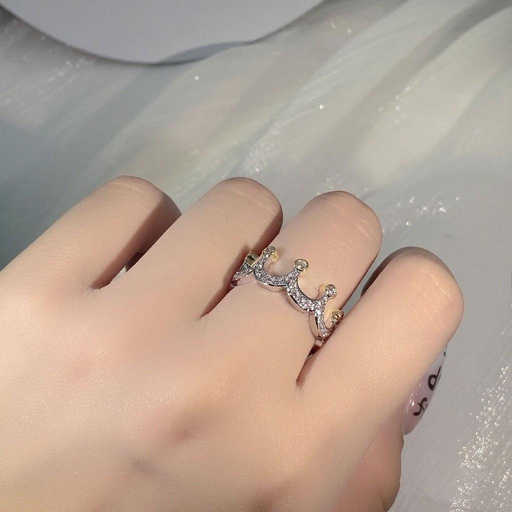 Элегантное женское кольцо с дизайном короны из прочной латуни и нержавеющей стали серебристого цвета, идеально подходящее для особых случаев и в качестве подарка