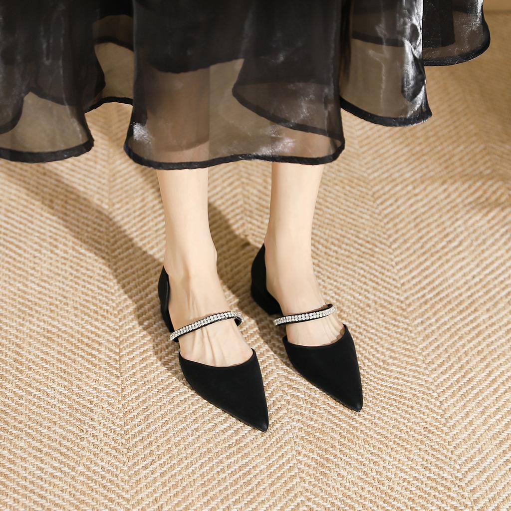 238-1 French Pointed Hollow Low-heeled Single Shoes, New Xiaoxiangfeng Word with Rhinestone Chain Flat-soled Single Shoes Women