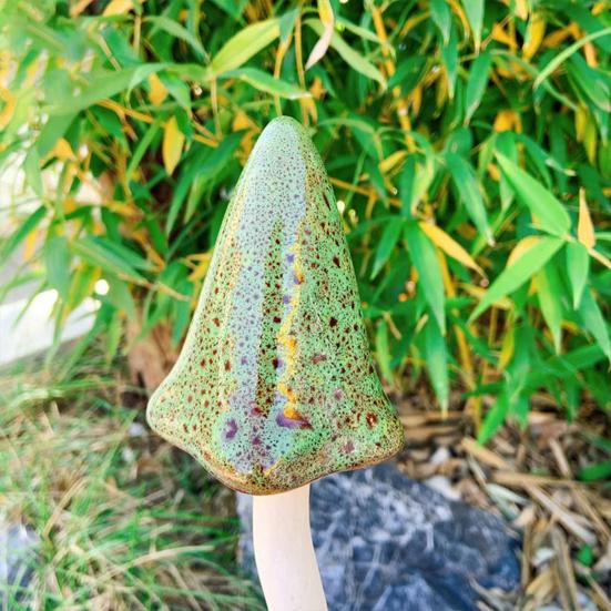 Planter Insert Ceramic Mushroom Colorful Glazed Mushroom Decoration Hand-Painted Toadstools Sculptures