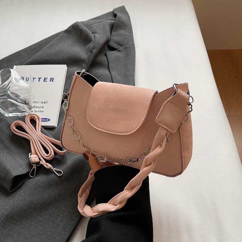 2024 Spring Fashion Women's Chain Strap Crossbody Bag Elegant Minimalist Small Handbag