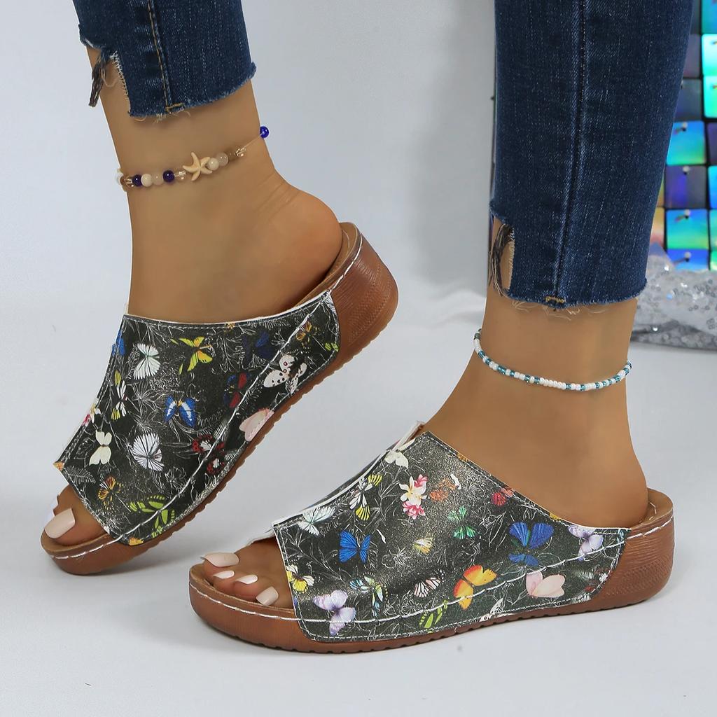 Модные женские тапочки, новые тапочки с покатым каблуком и узором «бабочка» в виде рыбьего рта, мягкая подошва, модные удобные сандалии с толстой подошвой