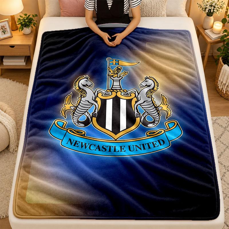 Flannel BlanketNewcastle United Football Warm Soft Throw Blanket for Indoor Sofa Bed Living Room Use