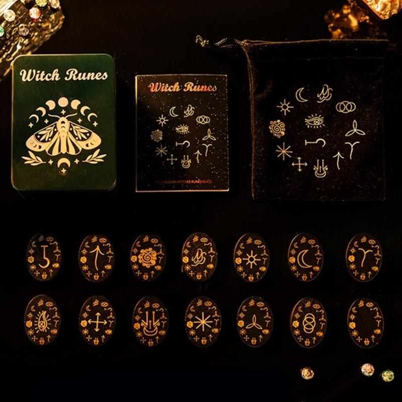 Руны из массива дерева для гаданий, колдовства, ксилографические оракулы скандинавской мифологии