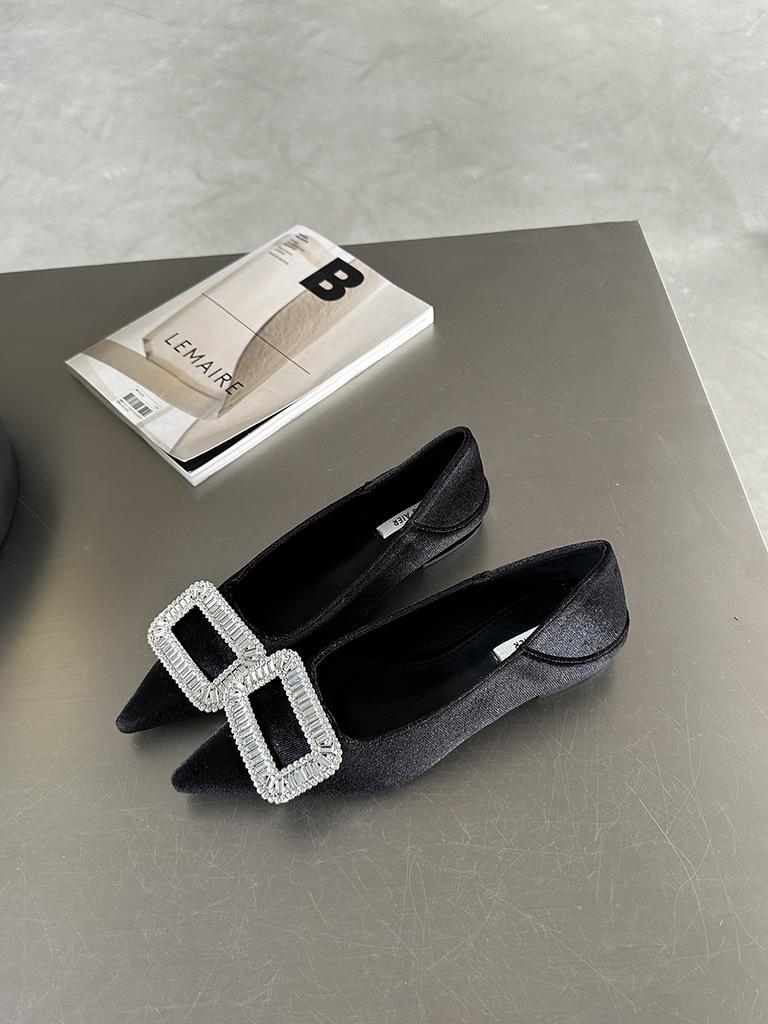 Модные женские туфли на плоской подошве с острым носком, осенние туфли на низком каблуке со стразами, пряжкой, бежевые/винно-красные/черные, повседневные мокасины, размер 35-39