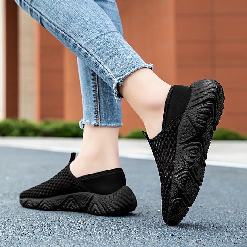 Summer Couple Breathable Mesh Surface Flying Woven Casual Sports Shoes for Men and Women Non-slip Flat Shoes Large Size 45