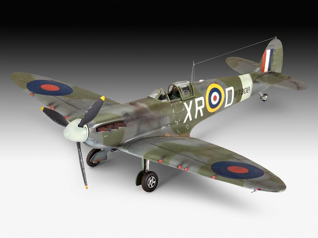 German Revell Spitfire Plastic Model 1/48 MK.II