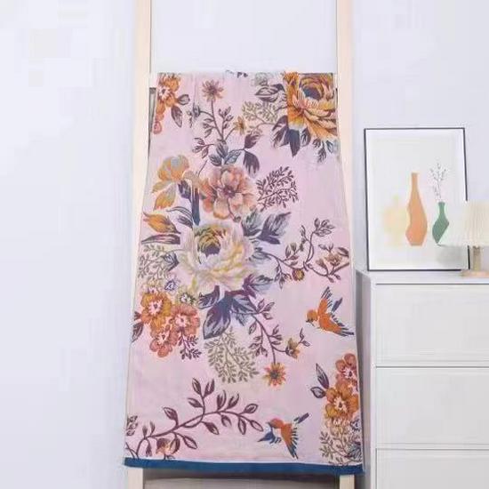 Extra Large Cotton Gauze Cartoon Bath Towel - Soft, Quick-Drying for Adults & Kids