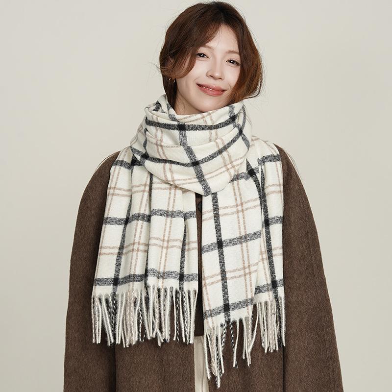 High Looking Imitation Cashmere Retro Hoop Yarn Plaid Scarf for Women Autumn and Winter Fashion Warm Tassel Shawl Scarf