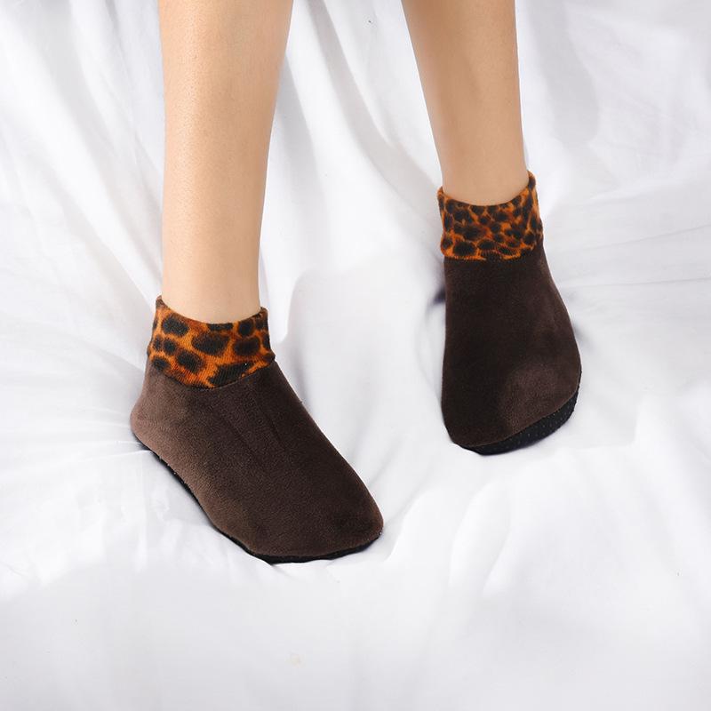 Женские утолщенные нескользящие домашние носки Plus Velvet – теплые бахилы средней высоты для осени и зимы.