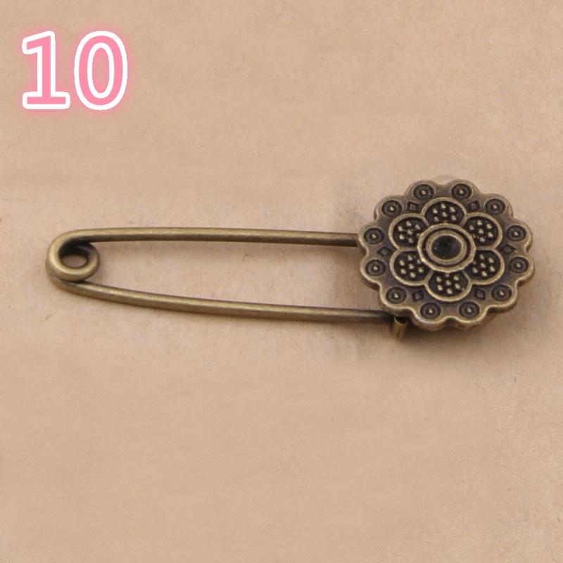 2pcs Alloy Antique Brass Vintage Flower Brooch Safety Pins For Garment Accessories Scarf Clip Pins