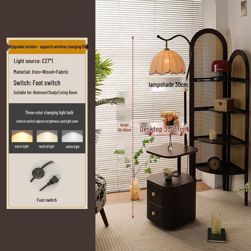 Французская прикроватная тумбочка в стиле середины века: Массив дерева, Встроенная лампа, Креативная полка для хранения