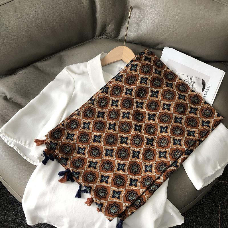 Fashion Luxury Brand Ombre Big Floral Tassel Viscose Shawl Scarf Lady Soft Thin Beach Wrap Pashmina Stole Bufandas Muslim Hijab