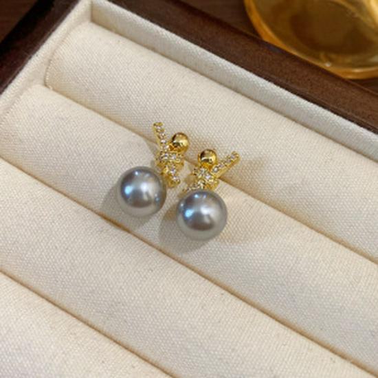 Серебряные игольчатые корейские изысканные серьги с искусственным жемчугом: Высококлассный, элегантный и роскошный.