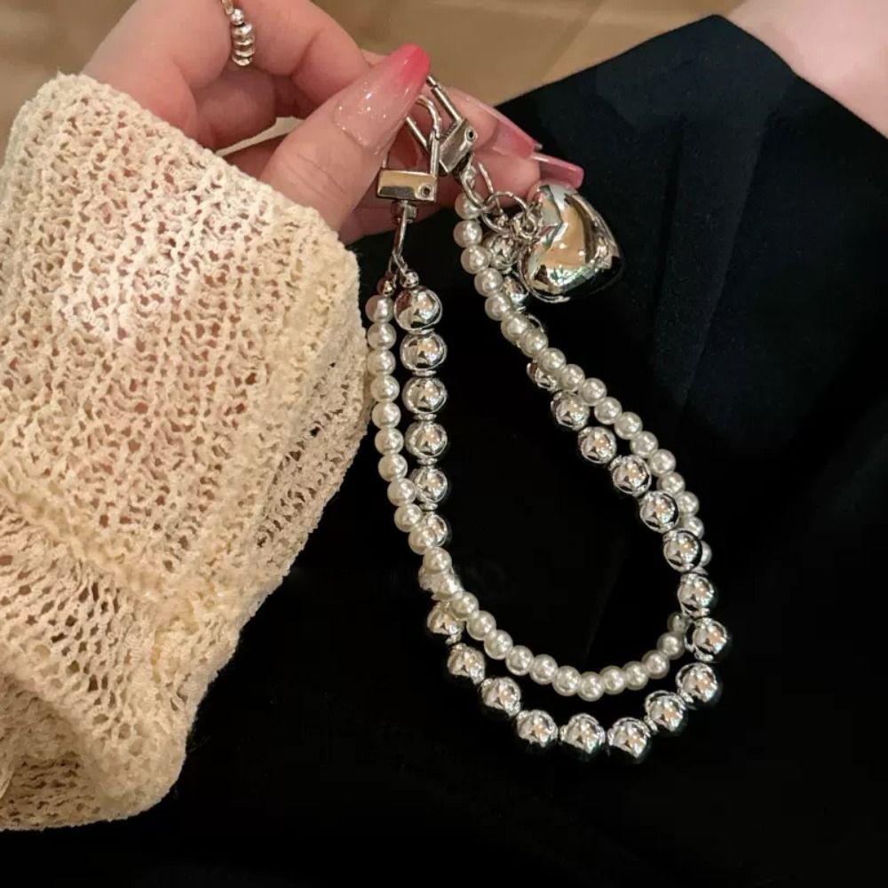 Luxury Pearl Beaded Phone Strap Fashion Wrist Short Rope Phone Charm Chain Phone Accessories