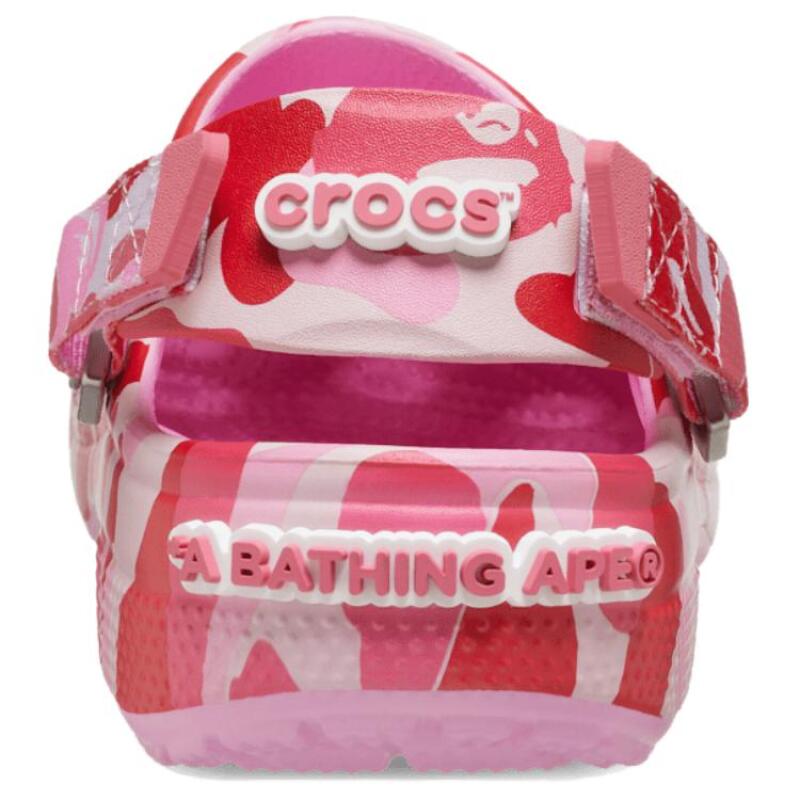 A BATHING APE x Crocs Classic клог камуфляжный принт удобные и универсальные дырочные туфли унисекс розовый