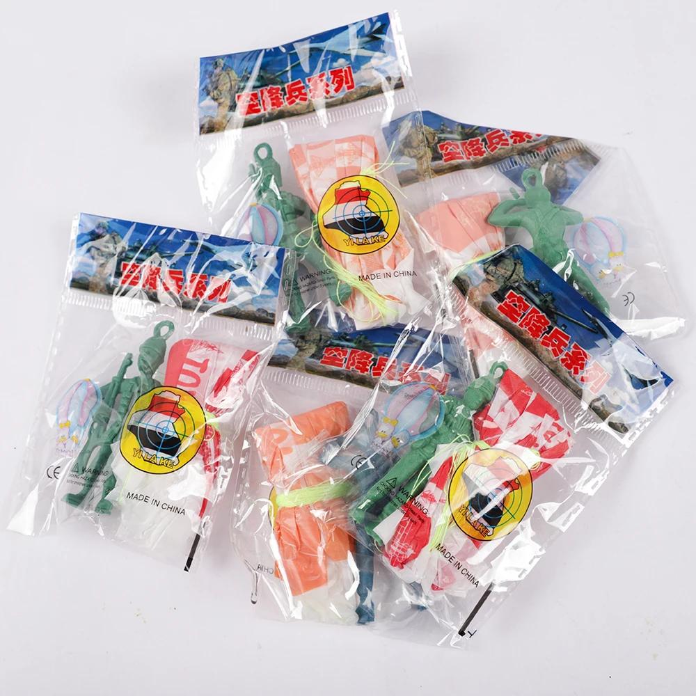 15Pcs Mini Hand Throwing Soldiers Parachute Outdoor Flying Toys for Children's Birthday Party Favors Goodie Bag Pinata Filler