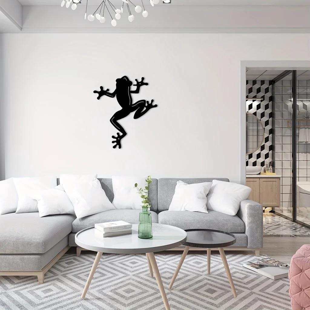 Metal Frog Wall Decor Artistic Wall Sculpture Elegant Metal Hanging for Living Room & Bedroom Stylish Indoor & Outdoor Home