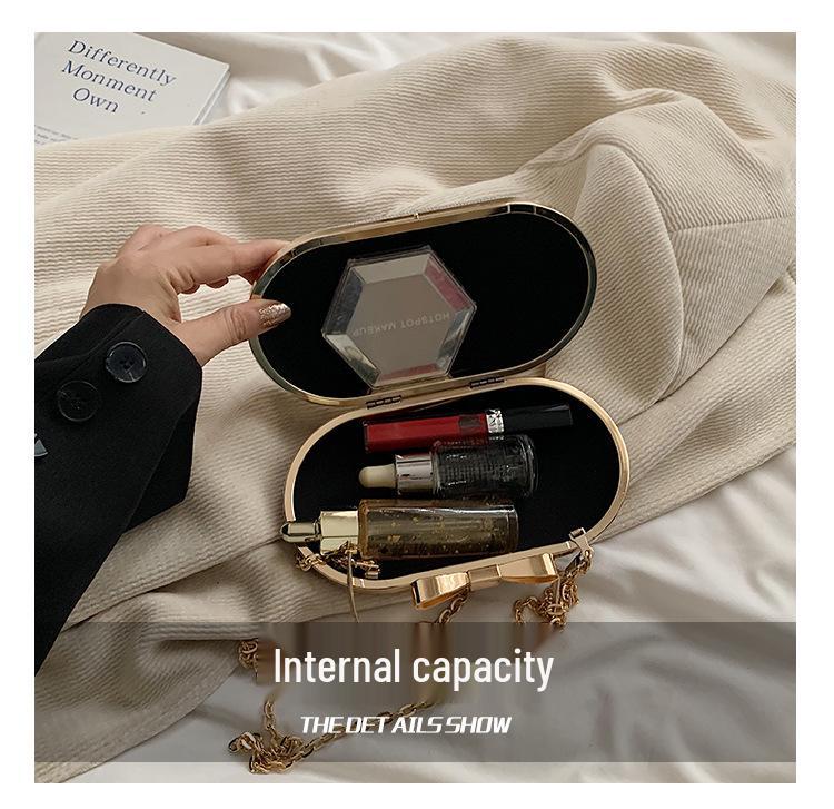 Elegant Women's Evening Clutch: Versatile Cheongsam-Style Wedding Bag