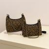 Stylish And Chic Fashion Leopard Print Small Tote Bag For Women Perfect For Winter Use