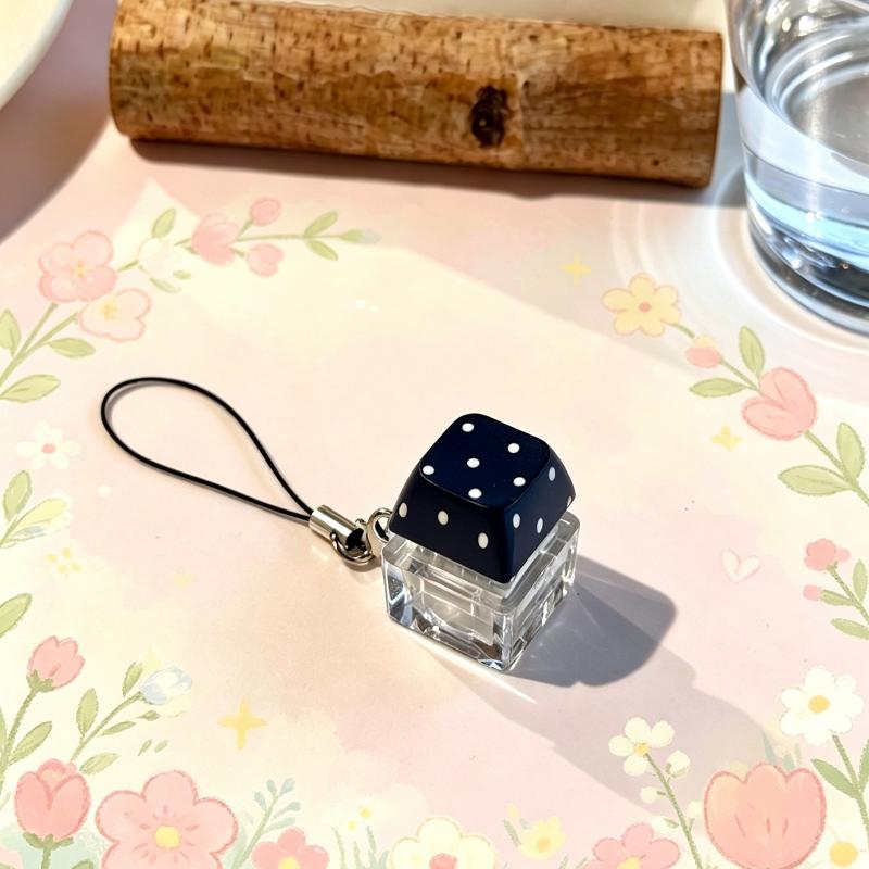Stress Relief Fidget Keychain Cute Star Print Keyboard Shaped Portable Sensory Toy for School Backpack Pendants