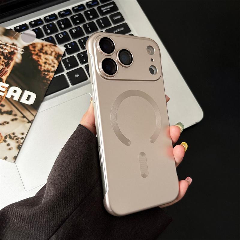 Безрамочный Магнитный Чехол Для iPhone 17 Air 16 15 14 Plus 13 12 11 Pro Max Plus Для Magsafe Защита Камеры Жесткая Задняя Крышка из Поликарбоната