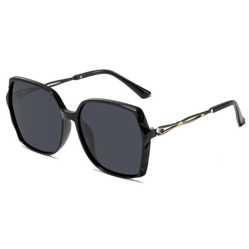 Spot women's new polarized sunglasses, UV-proof concave shape, a must for driving