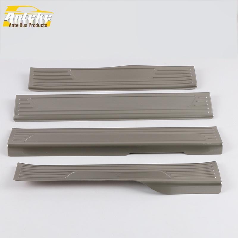 19 Hongguang PLUS Bright Sill and Trunk Bumper Strip Set