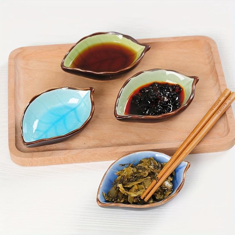 Ceramic Small Dishes Set of 4 Leaves Design Multi-use Kitchen Seasoning Dish Ice Crack Glaze Flavor Dish for Sauce Vinegar