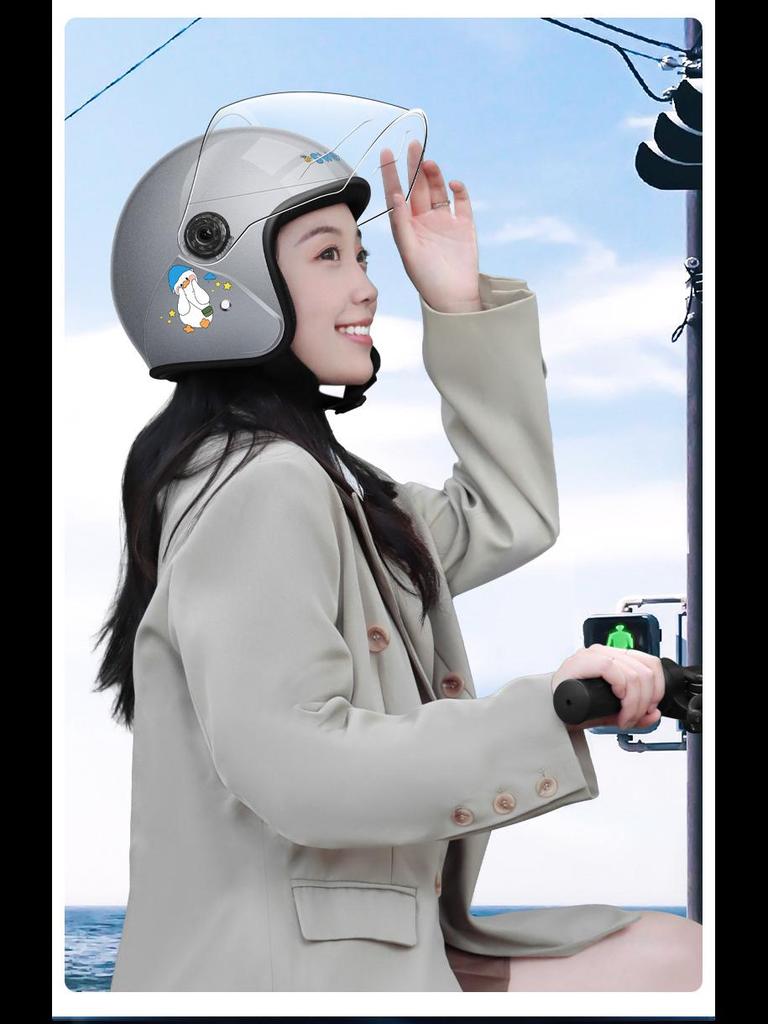 3C Certified Electric Motorcycle Helmet: Unisex Half Helmet for All Seasons, Provides Summer Ventilation and Winter Warmth