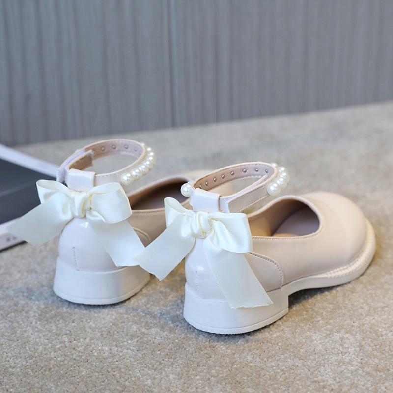Туфли принцессы из кожи для девочек, блестящее детское школьное платье с бантом, на плоской подошве для танцев, модные детские туфли Мэри Джейн с жемчужным ремешком