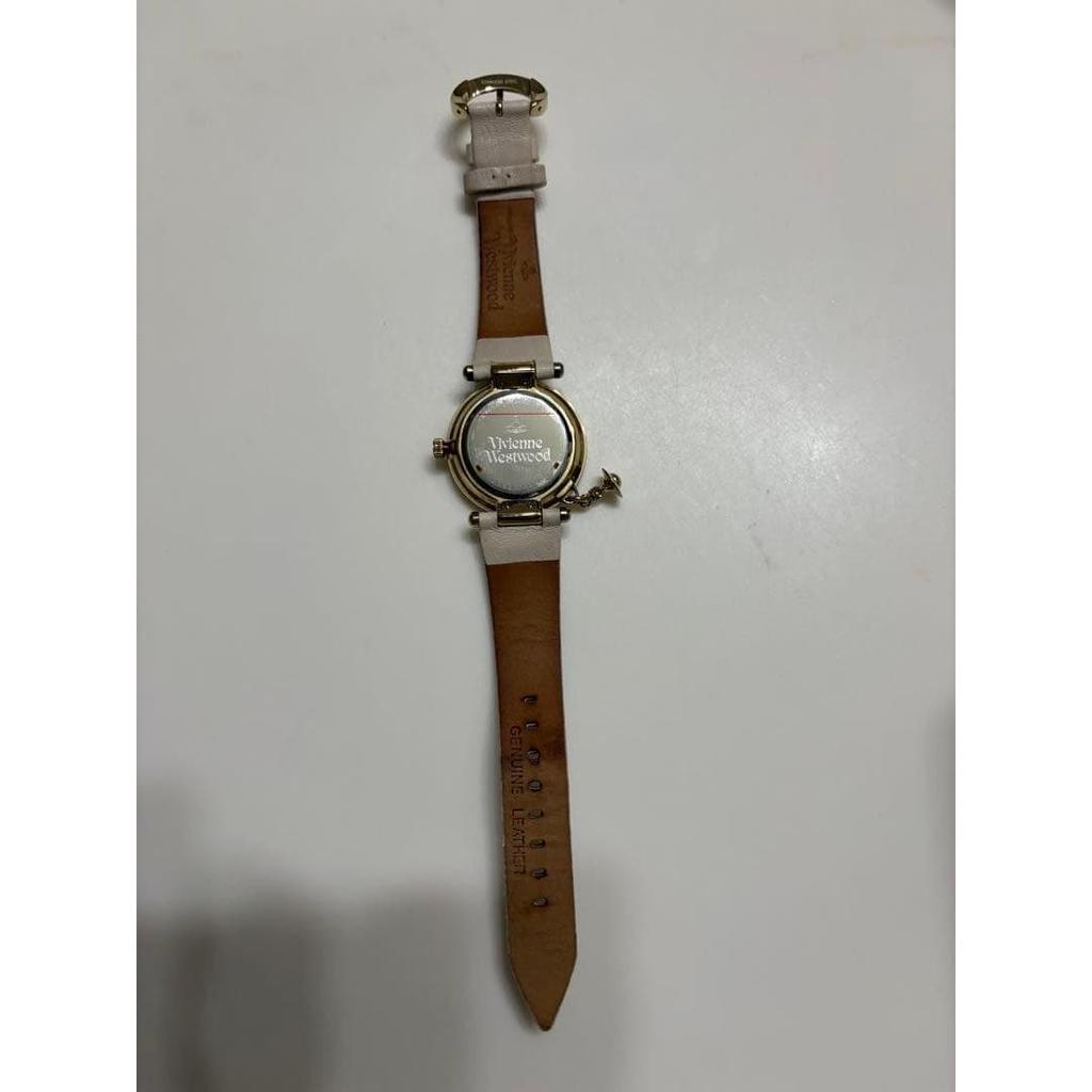 Б/у часы Vivienne Westwood Orb II Белый кожаный ремешок