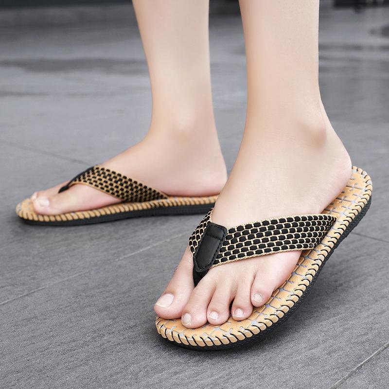 Летние сандалии мужские шлепанцы Уличная пляжная повседневная обувь для дома и улицы прочные нескользящие шлепанцы мужская обувь