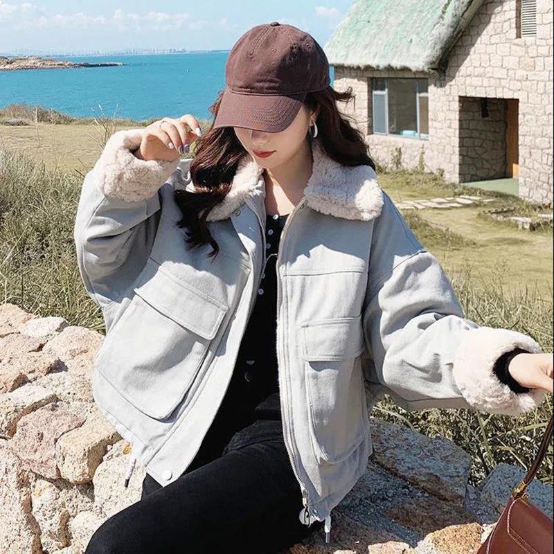 Плюс бархатное толстое зимнее пальто женское свободное хлопковое пальто плюс бархатная поло с вырезом для сохранения тепла и комфорта мягкая женская хлопковая куртка