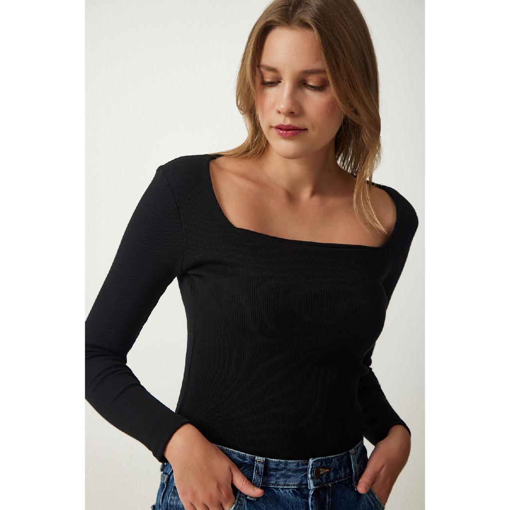 Women's Black And White Square Collar 2-pack Knitted Blouse Gt00056