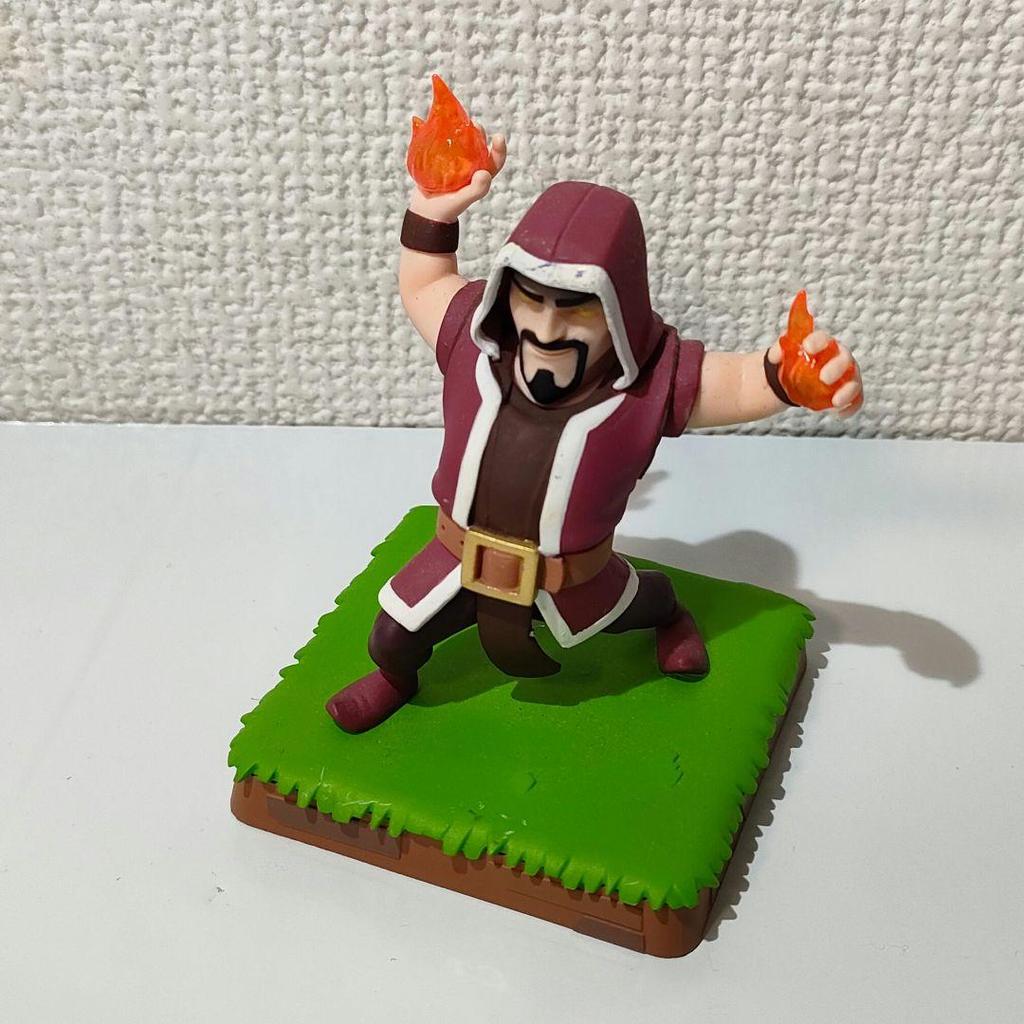 [USED] Clash Royale Clash Royale Figure Wizard