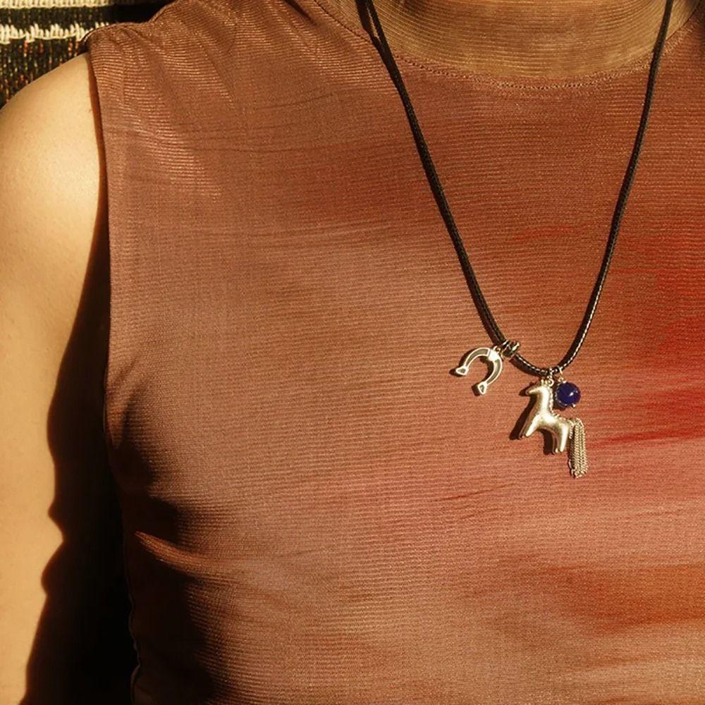 Pony-shaped Tassel Beads Necklaces Multi Tassel Cartoon Horse Necklaces Female Accessories