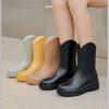 2023 New Mid Barrel Waterproof Rain Shoes for Women Outerwear Fashion Outdoor Rain Boots for Women All Seasons Solid Color Water Shoes
