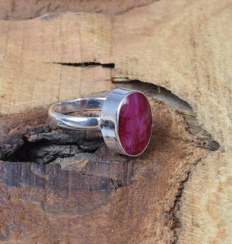 Кольцо ручной работы с рубиновым драгоценным камнем, ювелирные изделия Boho из стерлингового серебра 925 пробы, эффектное кольцо, подарок на день рождения, сплошное кольцо